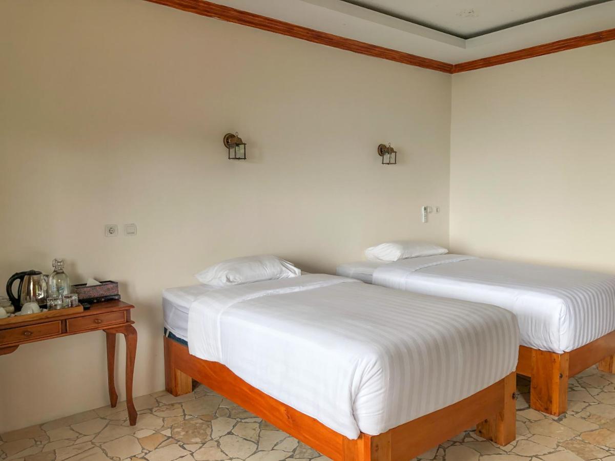 Edge Resort, Yogyakarta Parangtritis Exterior foto